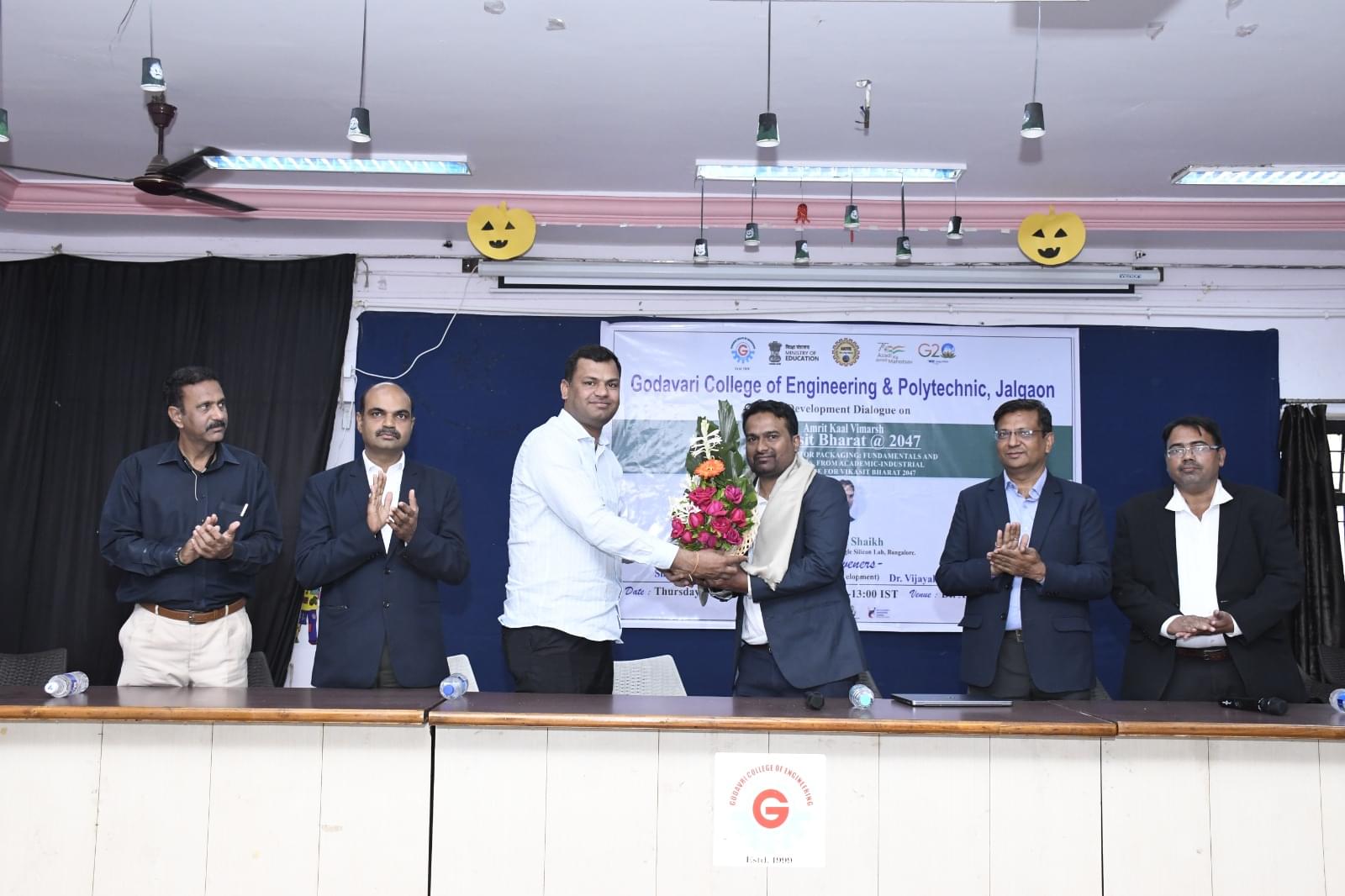 Godavari College of Engineering Jalgaon Extra Curriculars photo 32